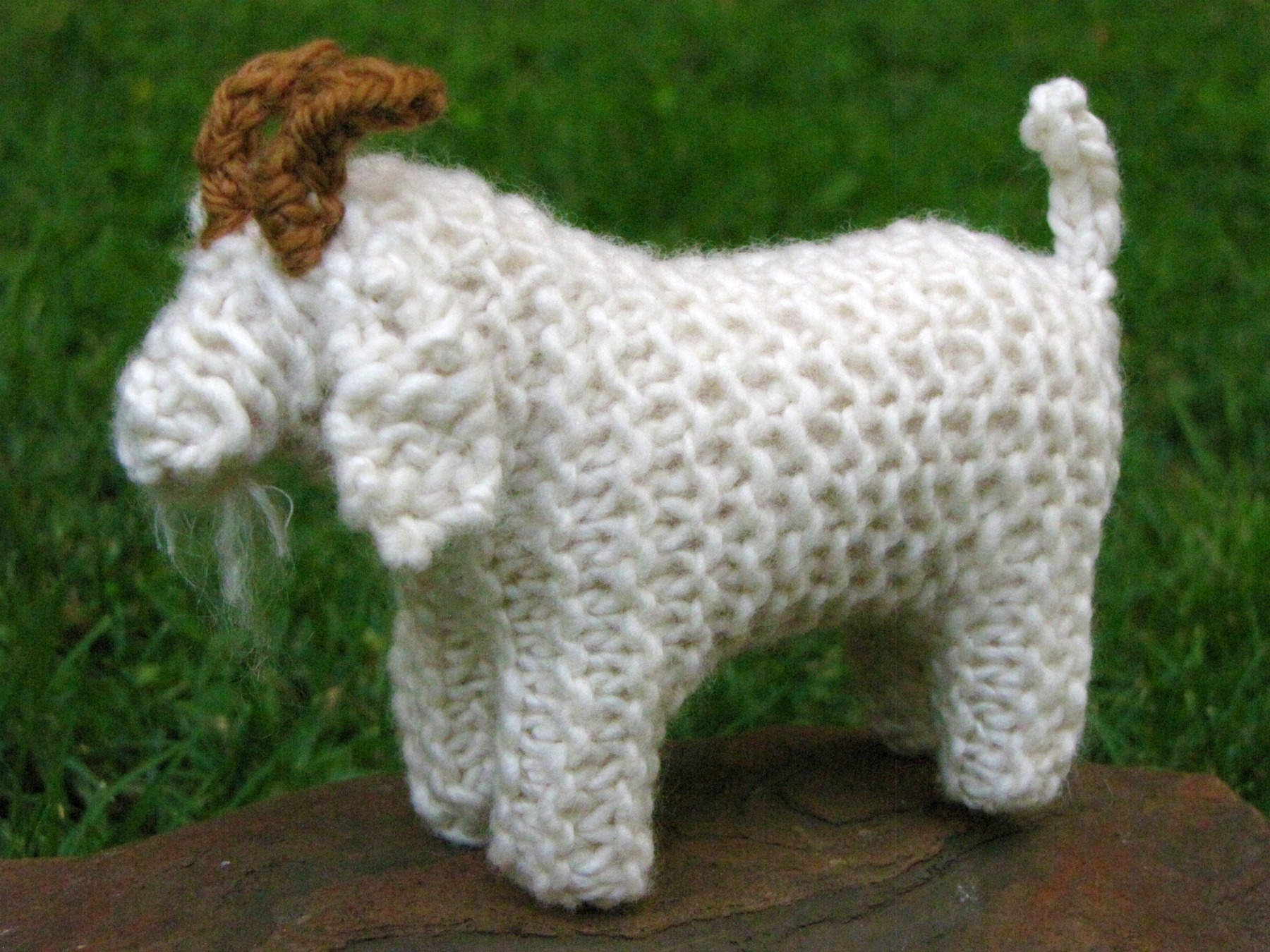 Knitted Goat pattern